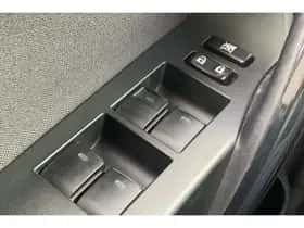 Toyota Auris (2018) thumbnail 25