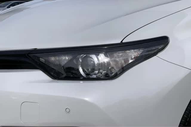 Toyota Auris (2018) thumbnail 27
