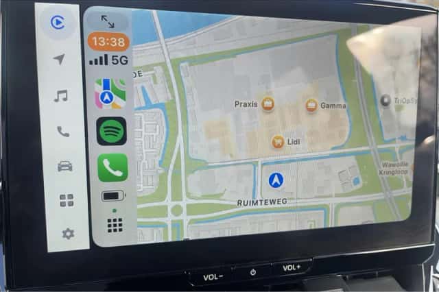 Toyota Corolla (2024) thumbnail 24