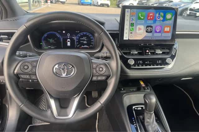 Toyota Corolla (2024) thumbnail 6