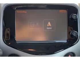 Toyota Aygo (2015) thumbnail 14