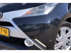 Toyota Aygo (2015) thumbnail 24