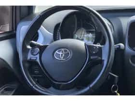 Toyota Aygo (2019) thumbnail 11