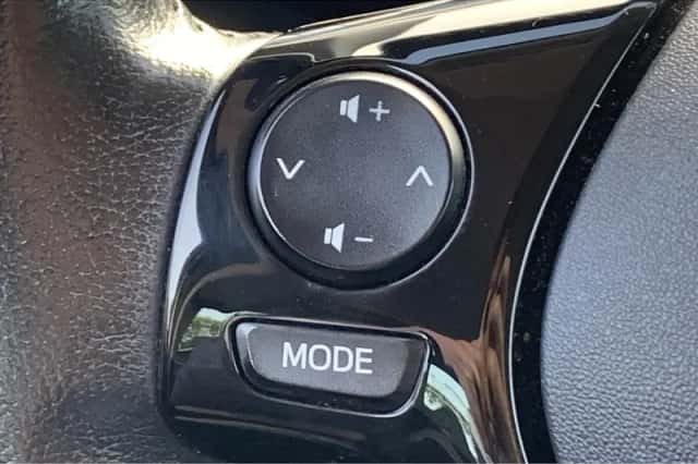 Toyota Aygo (2019) thumbnail 12