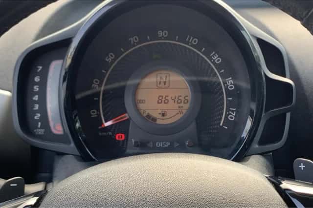 Toyota Aygo (2019) thumbnail 13