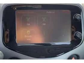 Toyota Aygo (2019) thumbnail 16