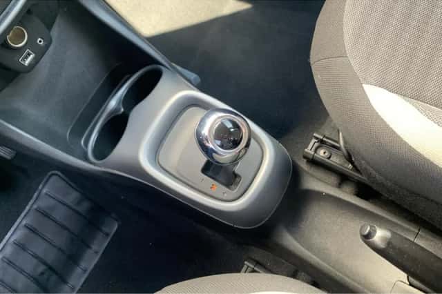 Toyota Aygo (2019) thumbnail 20