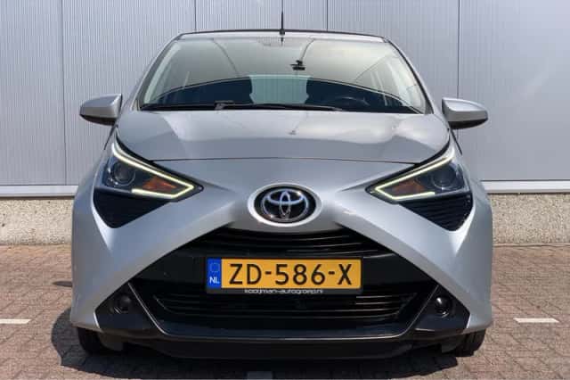Toyota Aygo (2019) thumbnail 3