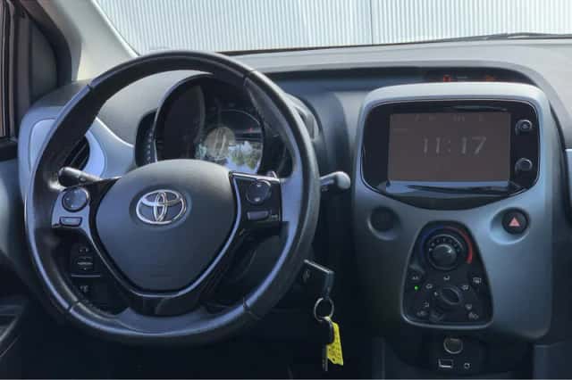 Toyota Aygo (2019) thumbnail 10