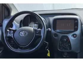 Toyota Aygo (2019) thumbnail 10