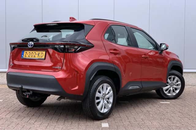 Toyota Yaris Cross (2024) thumbnail 2