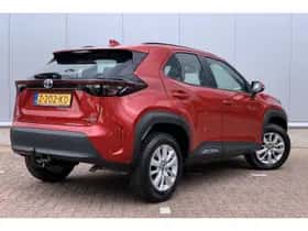 Toyota Yaris Cross (2024) thumbnail 2