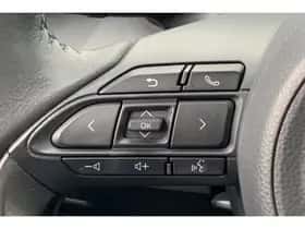 Toyota Yaris Cross (2024) thumbnail 12