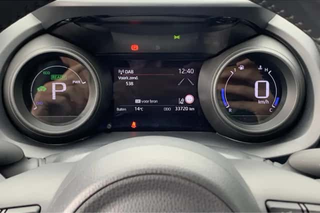 Toyota Yaris Cross (2024) thumbnail 13