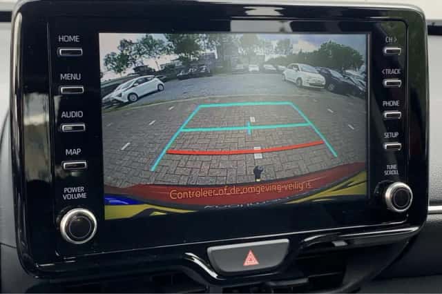 Toyota Yaris Cross (2024) thumbnail 18
