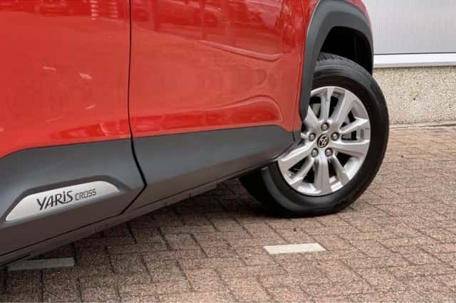 Toyota Yaris Cross (2024) thumbnail 24