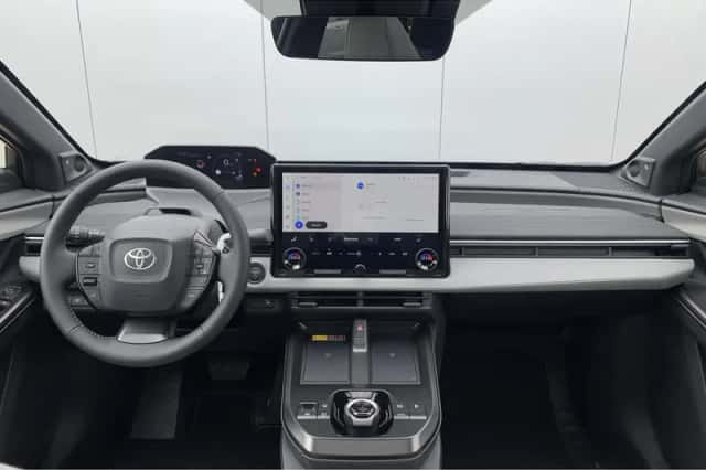 Toyota C-HR+ (2026) thumbnail 12