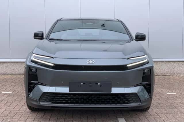 Toyota C-HR+ (2026) thumbnail 3