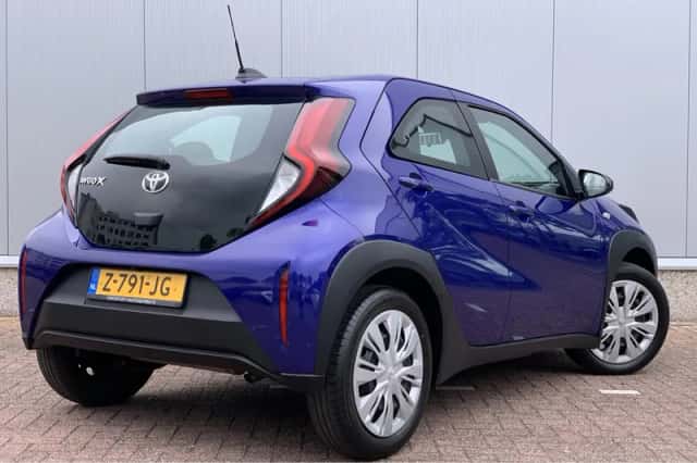 Toyota Aygo (2024) thumbnail 2