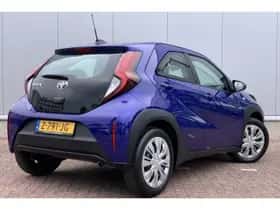 Toyota Aygo (2024) thumbnail 2