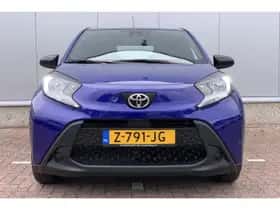 Toyota Aygo (2024) thumbnail 3