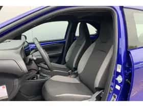 Toyota Aygo (2024) thumbnail 6