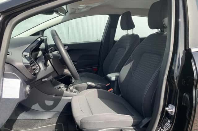 Ford Fiesta (2021) thumbnail 7