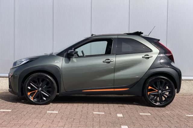Toyota Aygo (2022) thumbnail 4