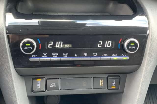 Toyota Yaris Cross (2022) thumbnail 19