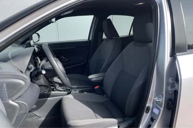 Toyota Yaris Cross (2025) thumbnail 7