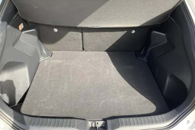 Toyota Yaris Cross (2025) thumbnail 9