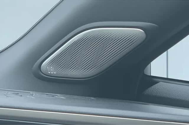 Toyota C-HR (2025) thumbnail 20
