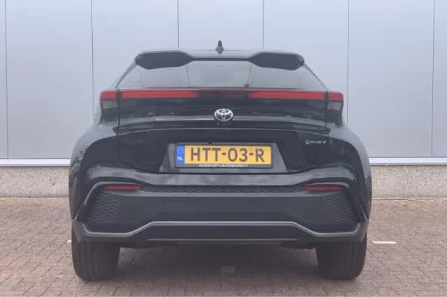 Toyota C-HR (2025) thumbnail 5