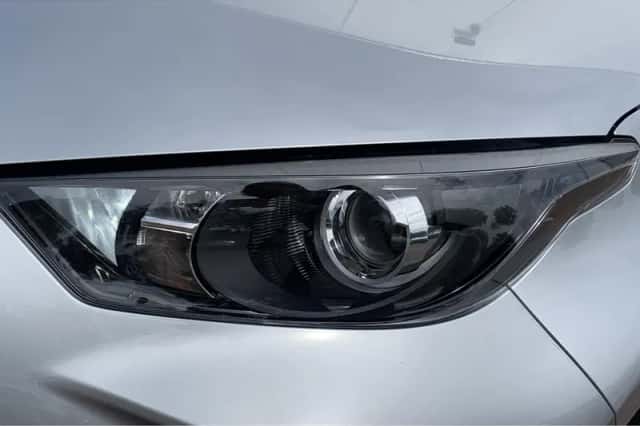 Toyota Yaris (2025) thumbnail 19