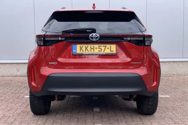 Toyota Yaris Cross (2023) thumbnail 5