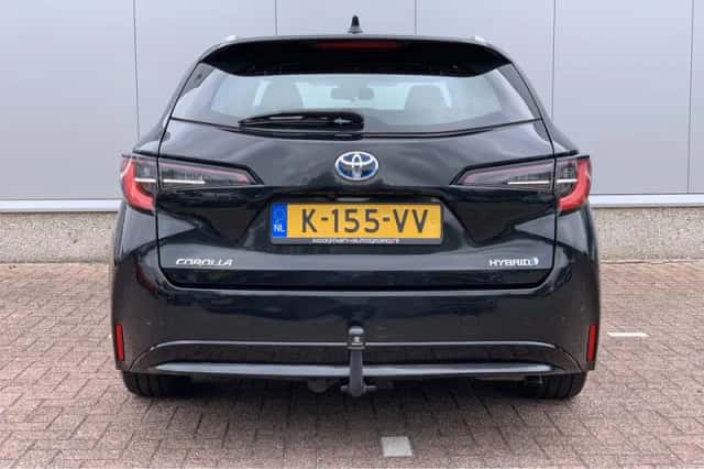 Toyota Corolla (2021) thumbnail 5