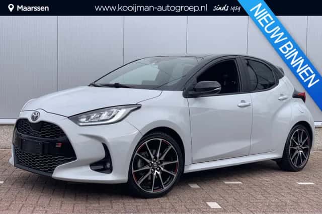 Toyota Yaris (2023) thumbnail 1