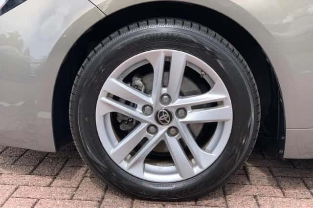 Toyota Corolla (2021) thumbnail 6