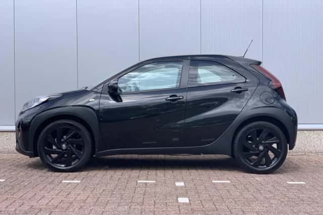 Toyota Aygo (2024) thumbnail 4
