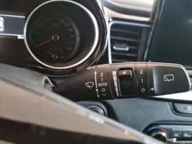Kia XCeed (2023) thumbnail 8