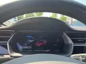 Tesla Model S (2018) thumbnail 18