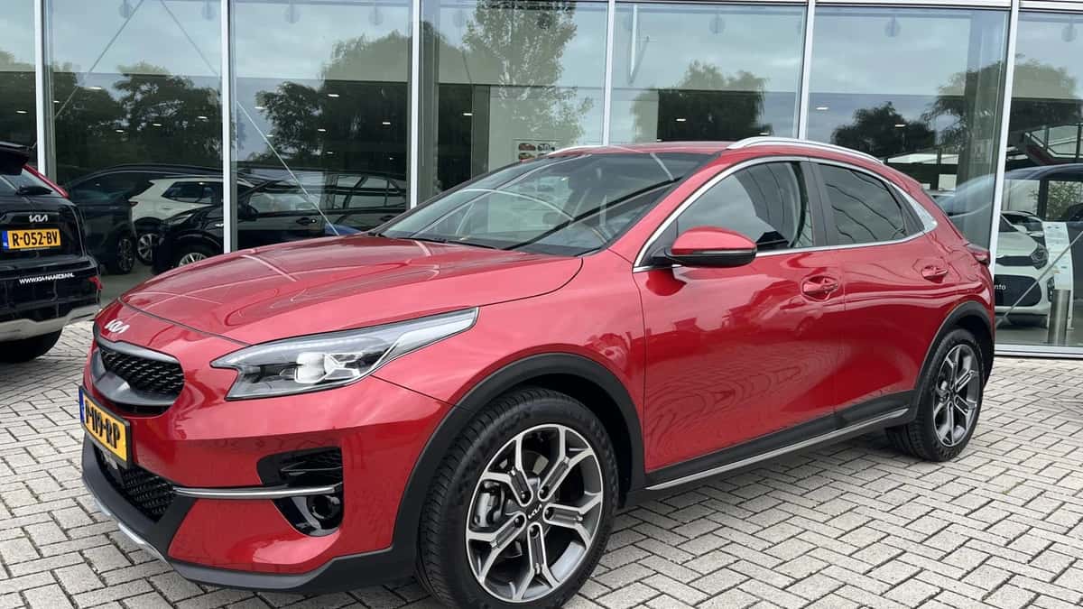 Kia XCeed (2022) — foto 1