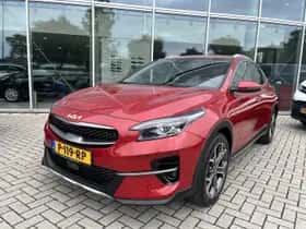 Kia XCeed (2022) thumbnail 2