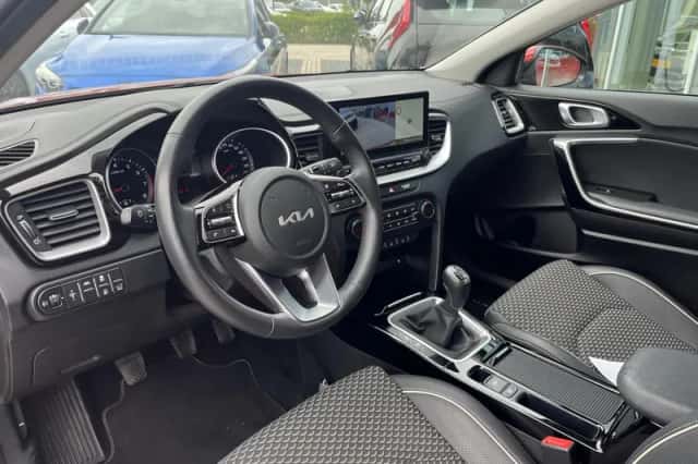 Kia XCeed (2022) thumbnail 11