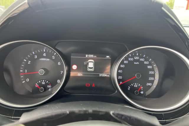 Kia XCeed (2022) thumbnail 16