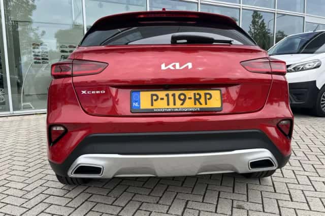 Kia XCeed (2022) thumbnail 3