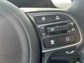 Kia Niro EV (2020) thumbnail 15