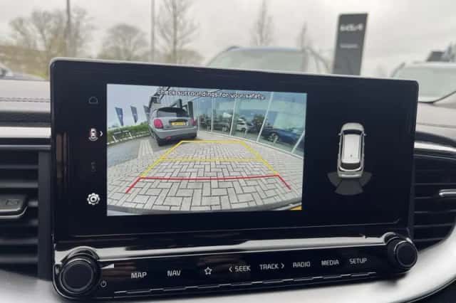 Kia Ceed Sportswagon (2023) thumbnail 14
