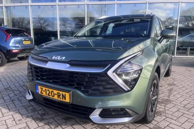 Kia Sportage (2024) thumbnail 3
