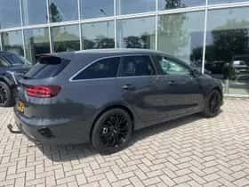 Kia Ceed Sportswagon (2024) thumbnail 2